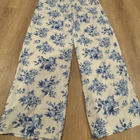 Pants - Floral Print Wide-Leg Pants